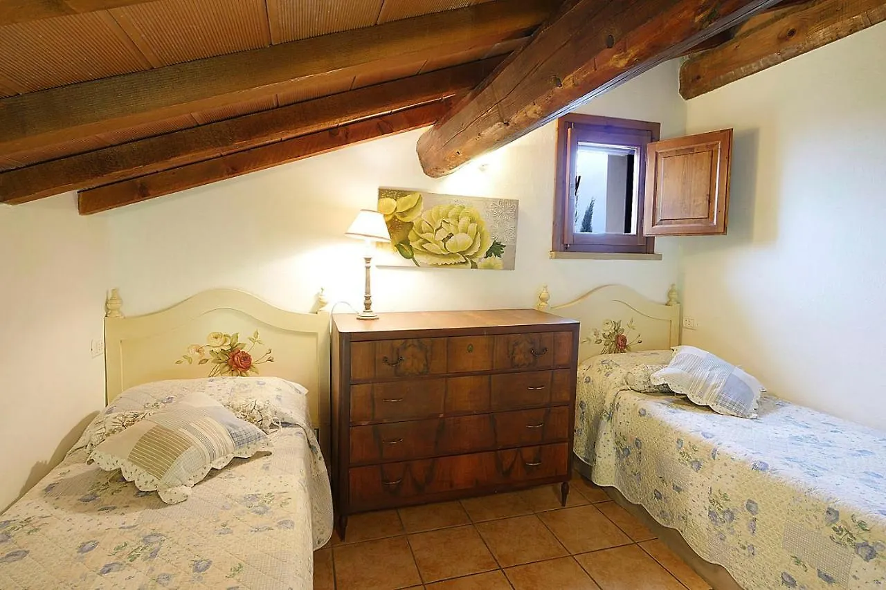 Agriturismo Le Vallette Bibbona 2*,